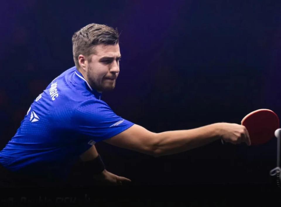 时刻挺身而 时刻挺身而