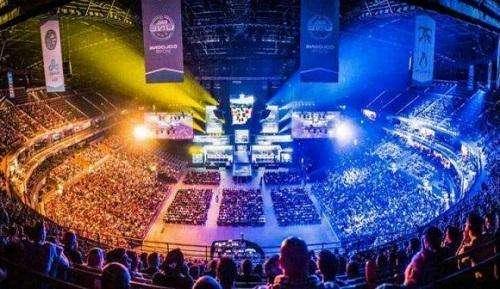 而俱乐部在 而俱乐部在